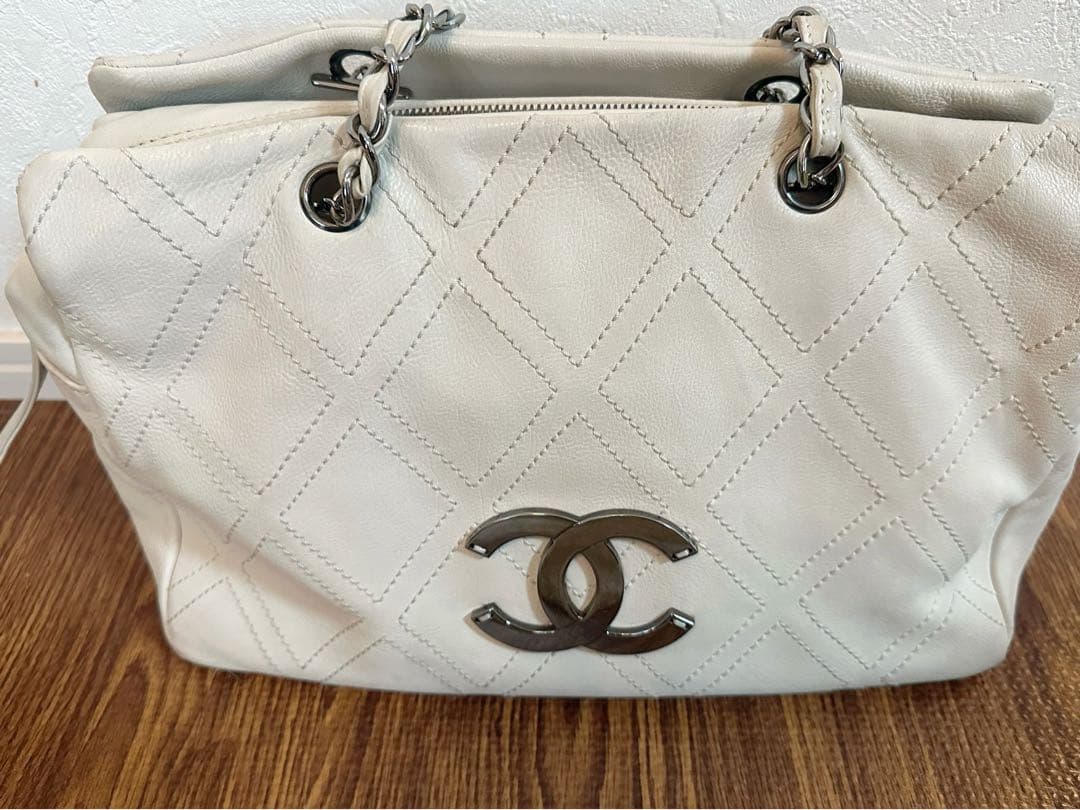 CHANEL ビッグロゴ　チェーン　ショルダー　トートバッグ　白　ココマーク