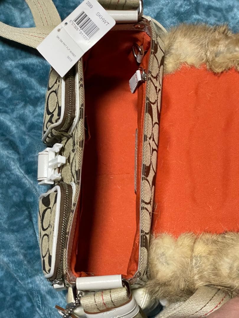 期間限定価格　COACH コーチ ショルダーバッグ ラビットファー付き