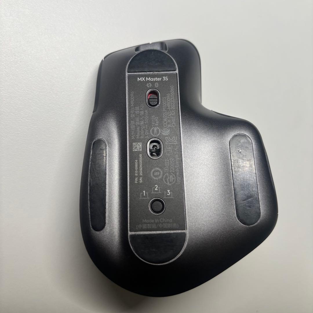 Logicool MXMaster3S (ケース付き)