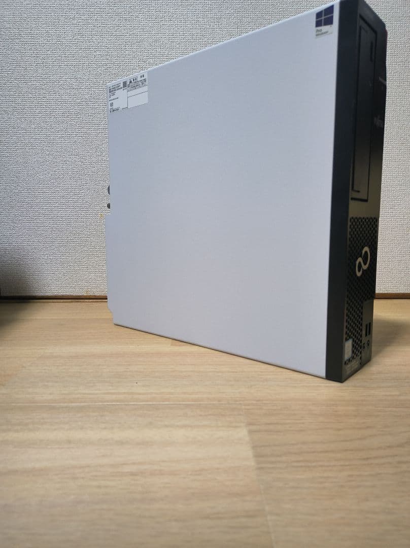 Windowsデスクトップ Fujitsu ESPRIMO PC i7 6th SSD win11