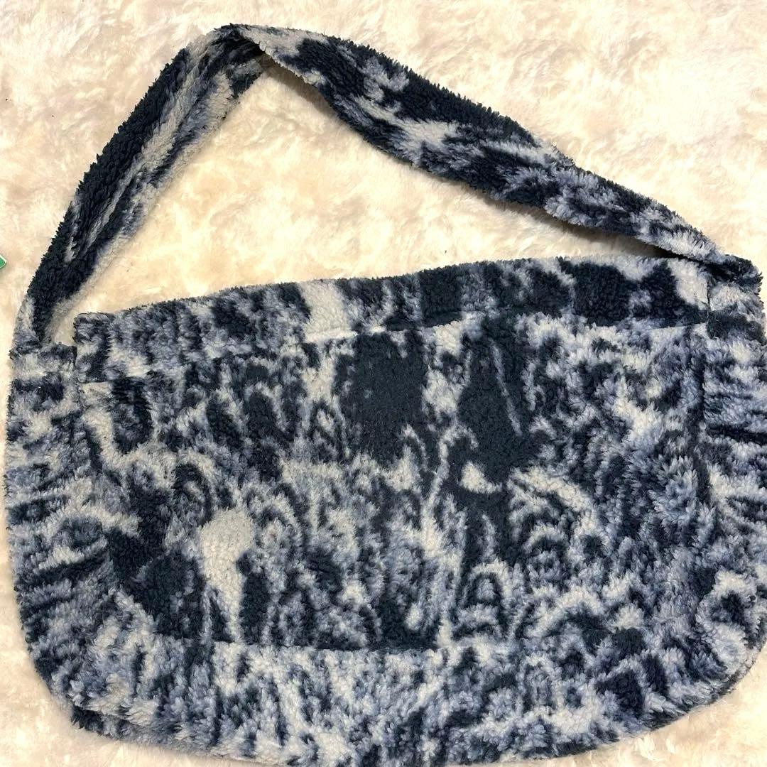 値下げAFB ABSOLUTELY FUCKING BITCH ショルダーバッグ