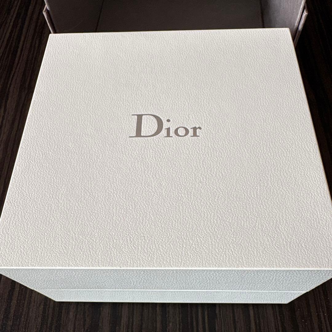 さ*ん様 Dior レディース腕時計　D70-100