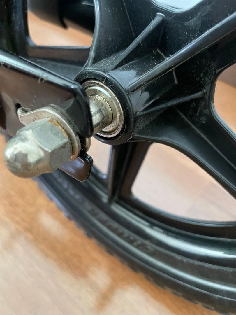 STRIDER バランスバイク ブラック