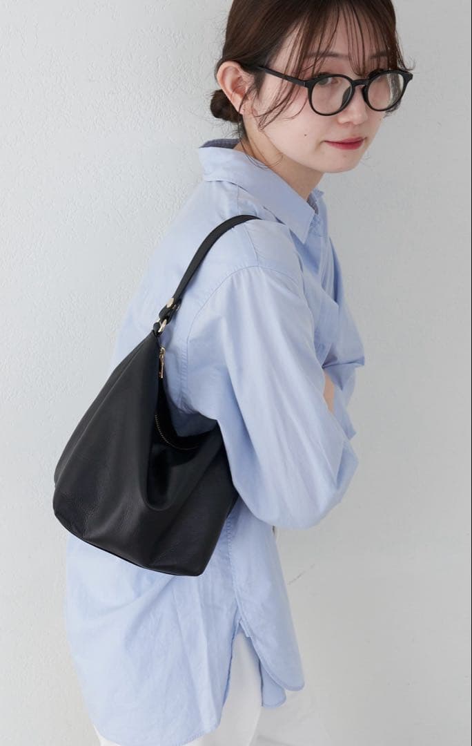 russet ラシット　ソフトレザーシンプルショルダーバッグ