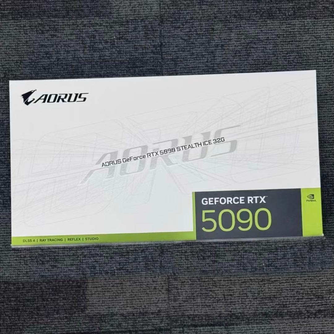 未開封新品　GIGABYTE RTX5090 AORUS ICE-32GD