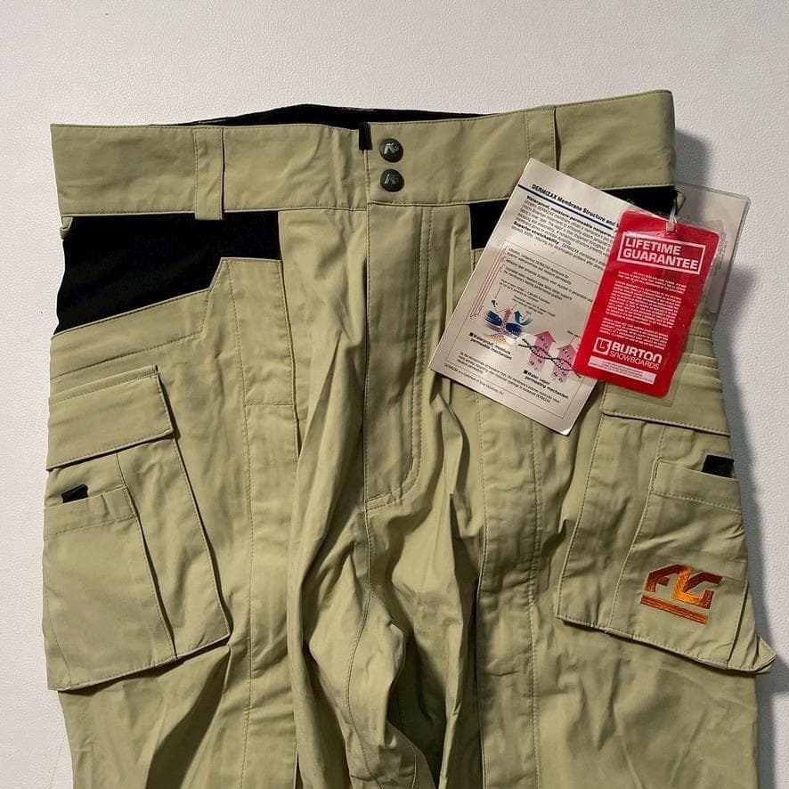 【新品タグ付き】バートン アナログ エントラント Dermizax ボードウェア