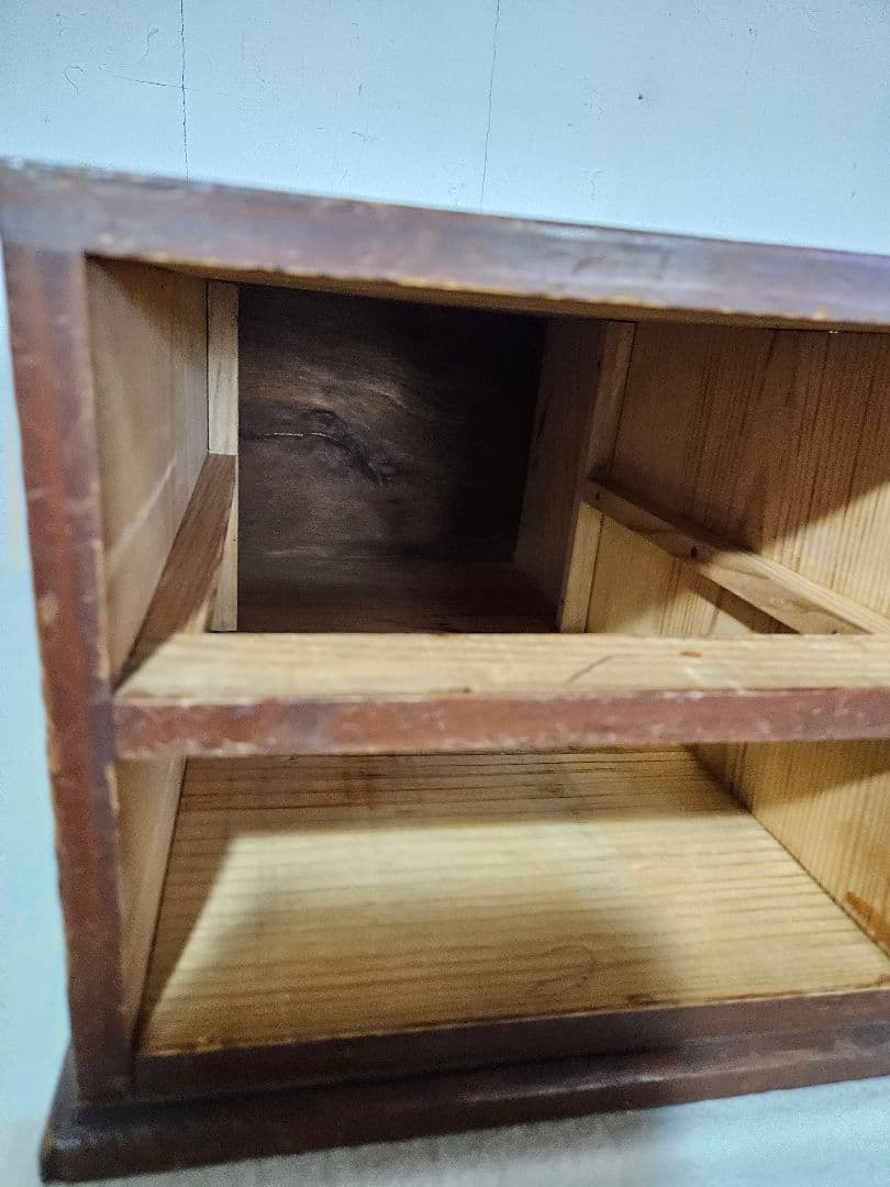 アンティーク 木製の小引出し 隠しスペース 二段 抽斗 キャビネット