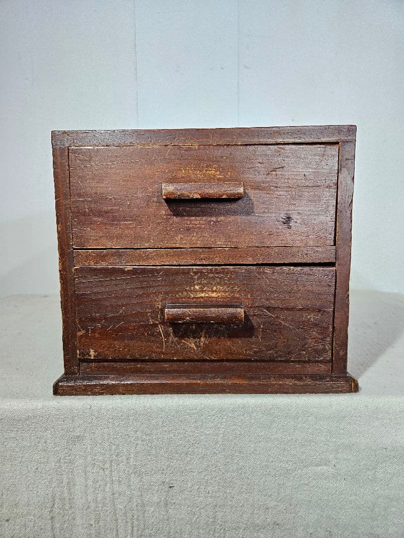 アンティーク 木製の小引出し 隠しスペース 二段 抽斗 キャビネット