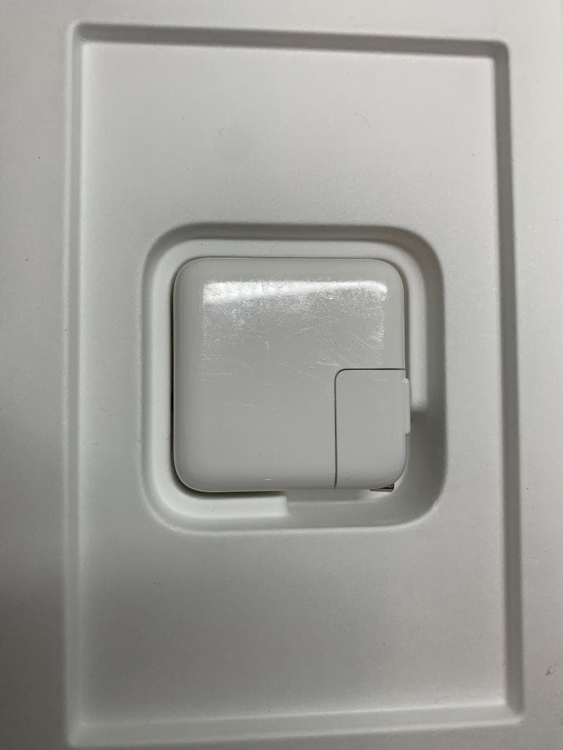 MacBook Air M1 スペースグレー 16GB / 256GB