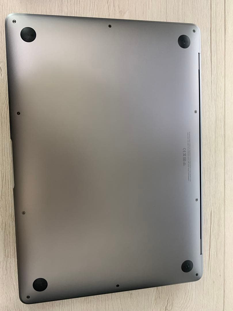 MacBook Air M1 スペースグレー 16GB / 256GB