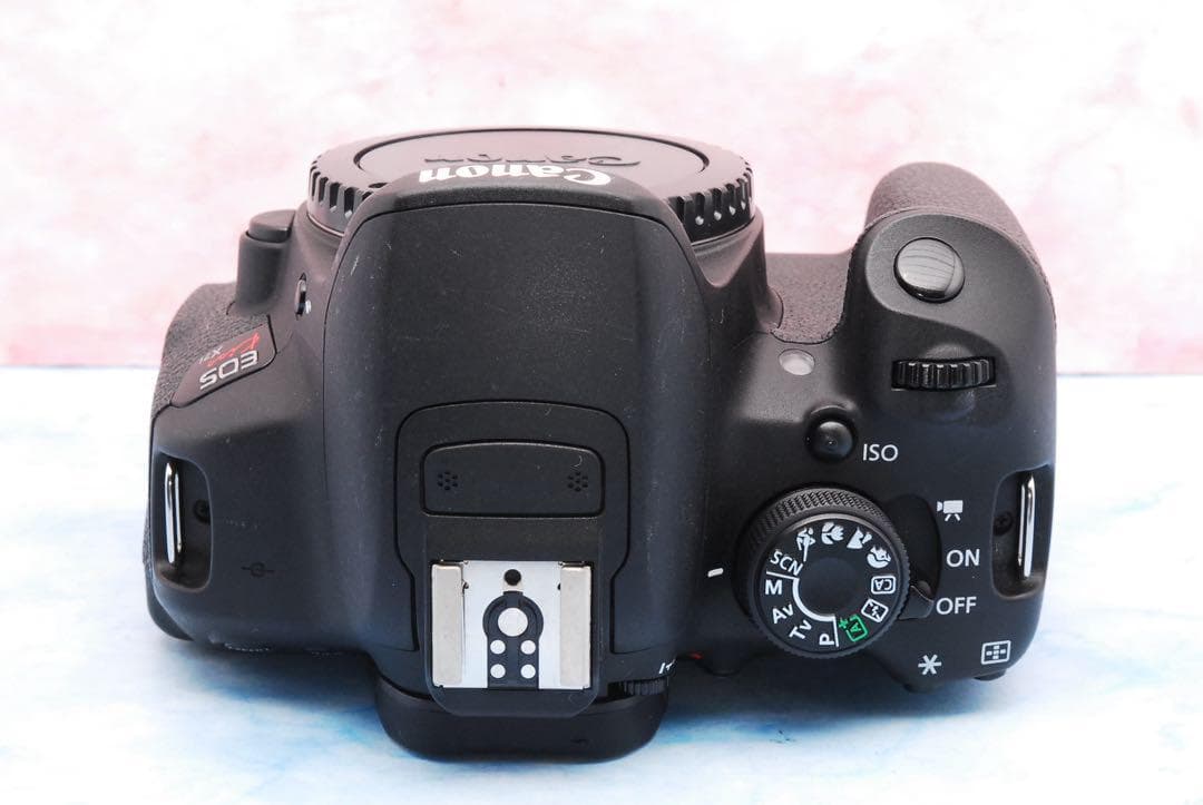 キャノン Kiss X7i☆手ぶれ補正標準＆超望遠レンズ付☆一眼レフカメラ