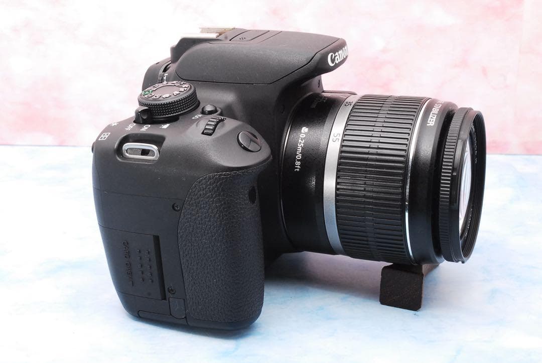 キャノン Kiss X7i☆手ぶれ補正標準＆超望遠レンズ付☆一眼レフカメラ