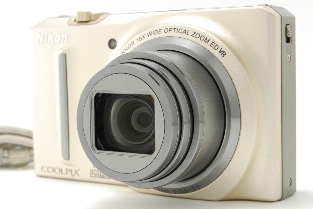 Nikon COOLPIX s9100 Gold デジタルカメラ 動作確認済