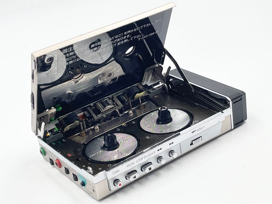 ジャンク　SONY WM-F202 Walkman ポータブルカセットレコーダー