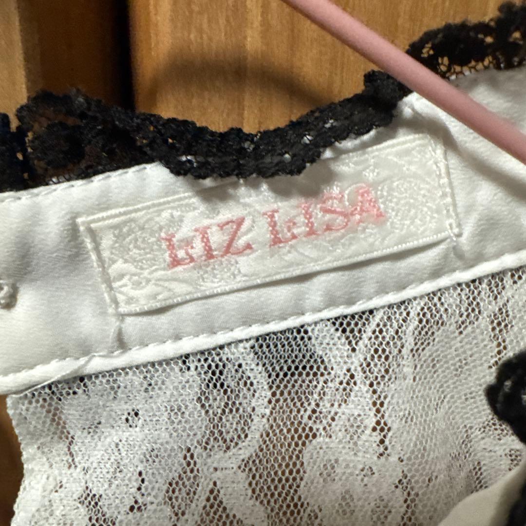 LIZLISA リズリサ 3つリボンフロントチョーカーブラウス ブラック