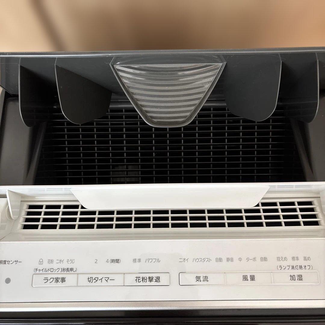 【値下中12/11まで】Panasonic加湿空気清浄機ホワイトF-VXR90