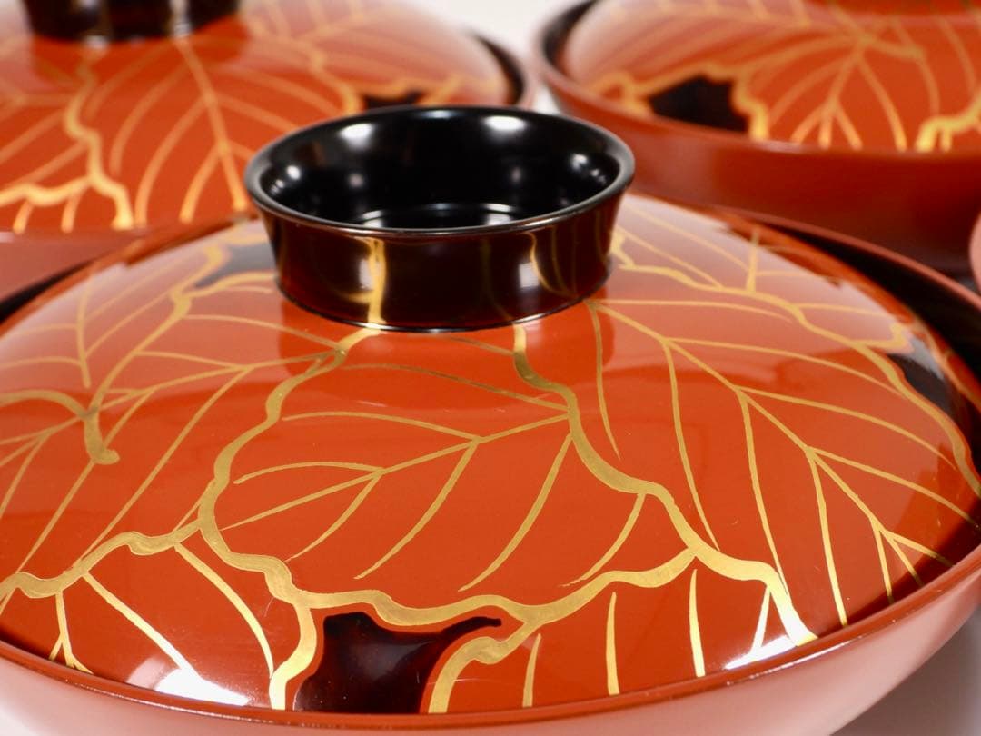 輪島塗　金彩蒔絵　柏葉尽蒔絵　木製　大煮物碗 吸物碗 四客