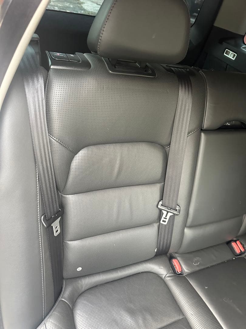 フ*ノ様 2010年式　ボルボ　V70 2.5LT