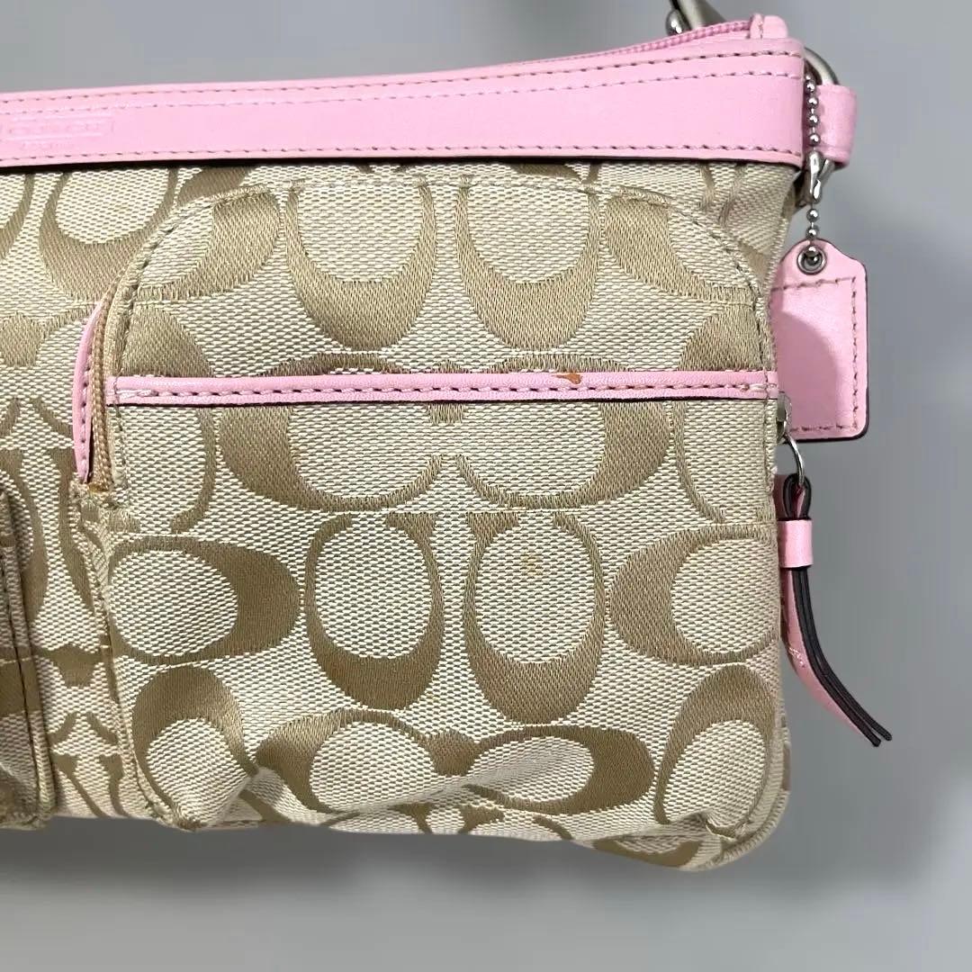 美品✨coach シグネチャー　ワンショルダー　ピンク　2ポケット