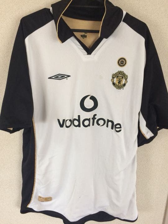 マンチェスター・ユナイテッド 100年記念ユニフォーム