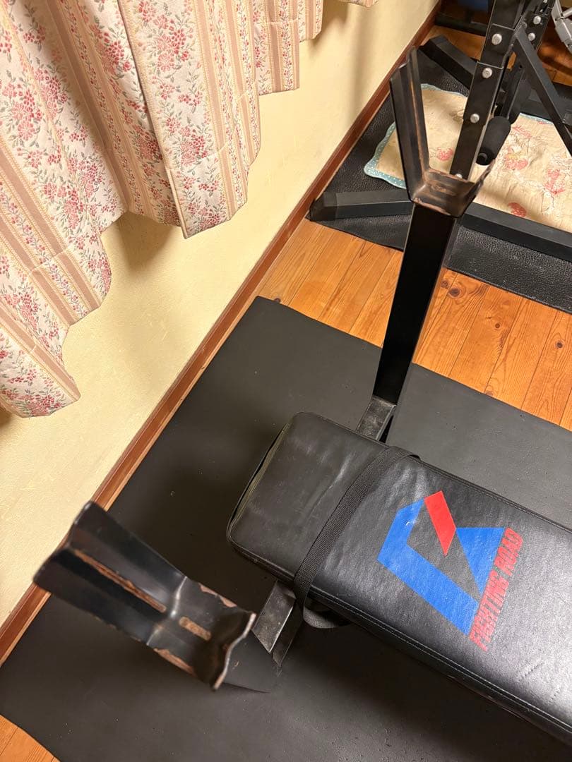 ファイティングロード　ベンチプレス