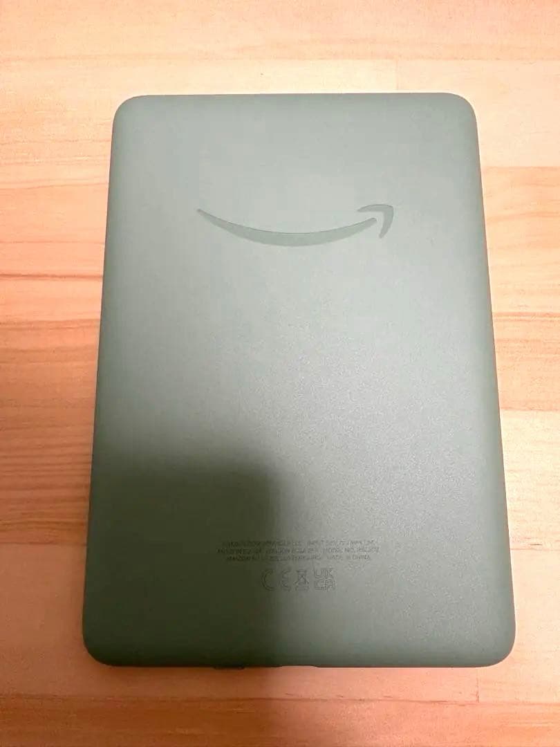 美品New Kindle 第11世代 2024年 16GB 広告なし