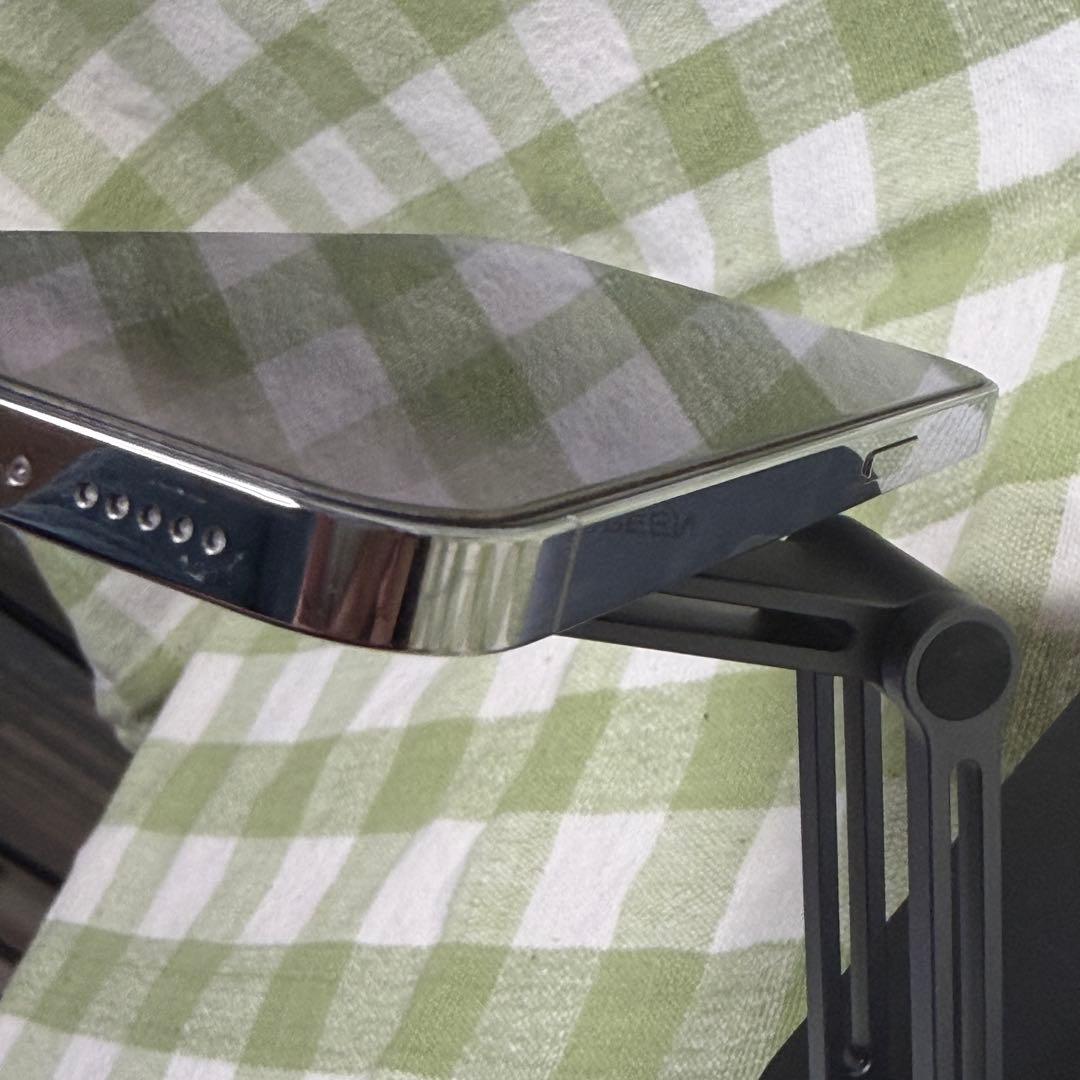 iPhone14 Pro 256Gb シルバー SimFree 美品+オマケ