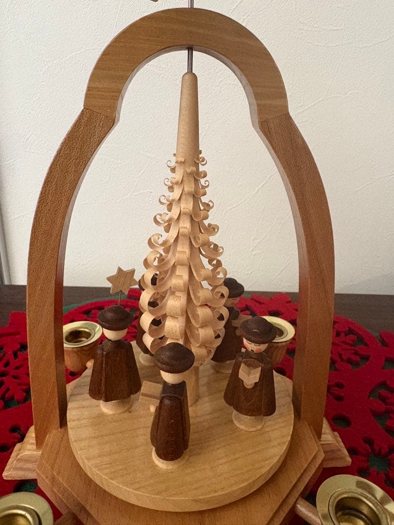 ドイツ　木製　クリスマスピラミッド