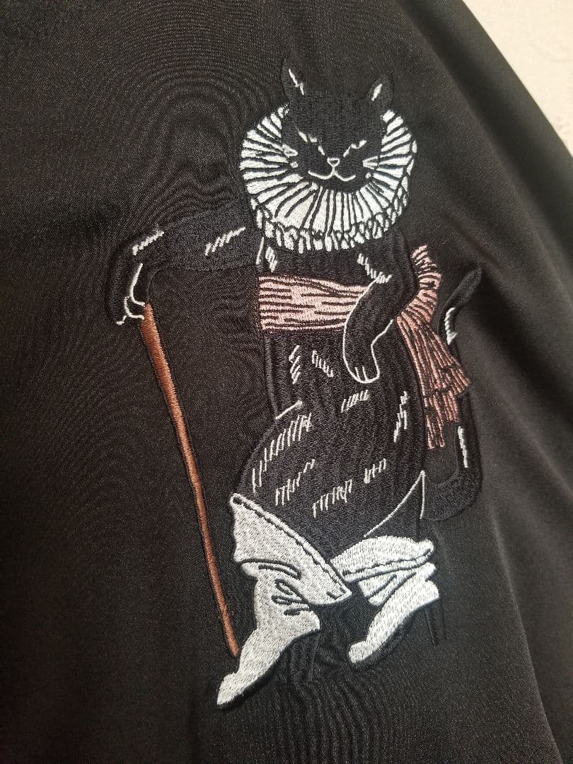 【美品】ふりふ Theatre 刺繍スカジャン ブラック 黒 猫 ねこ