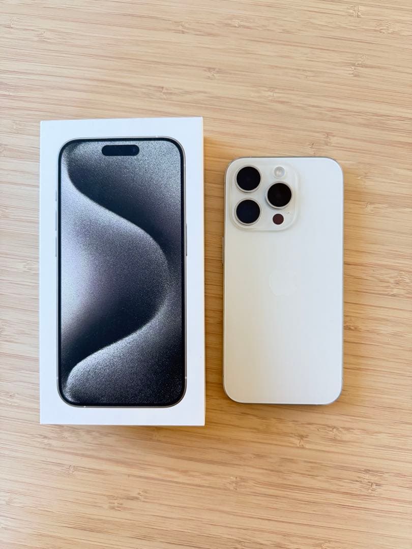 【ともちん】Apple iPhone 15 Pro ホワイト 本体