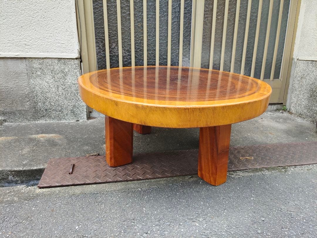 無垢材の自然形状座卓　花台　盆栽台　一枚板　輪切り　脚付き　時代テーブル　日本製