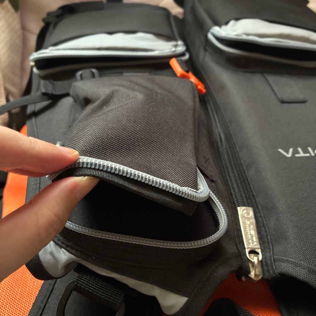 津波避難 水に浮く ライフジャケット リュック型　防災リュック　地震対策　貴重！