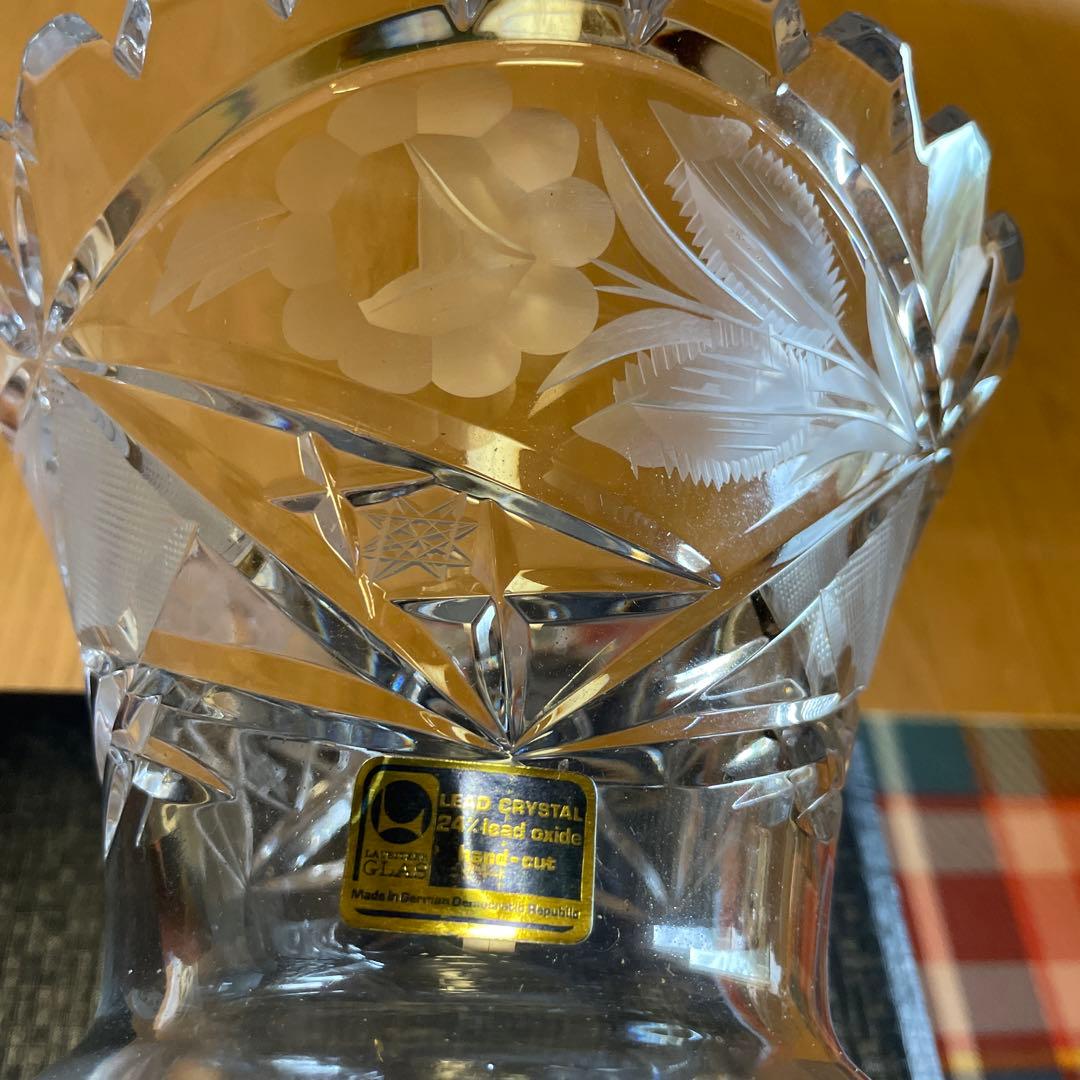 レア品　希少価値　東ドイツLAUSITZER GLAS クリスタル　花瓶　新品