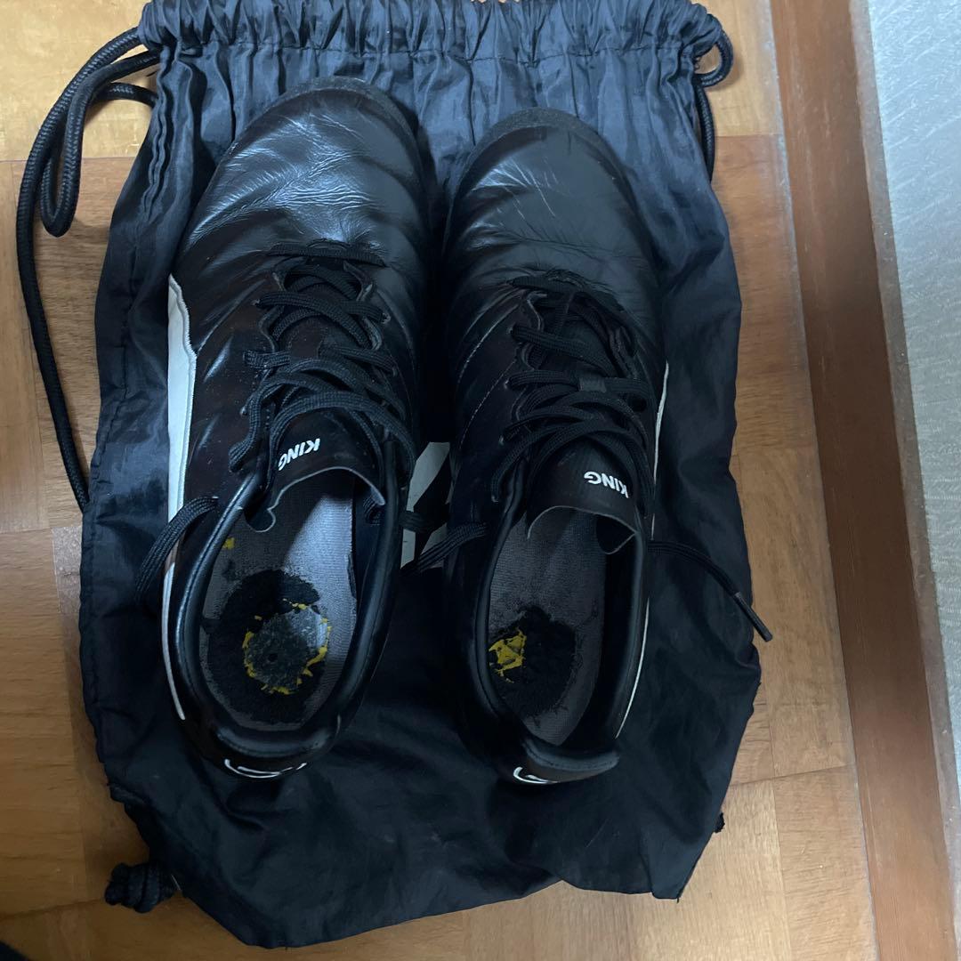 Puma King ブラック サッカーシューズ