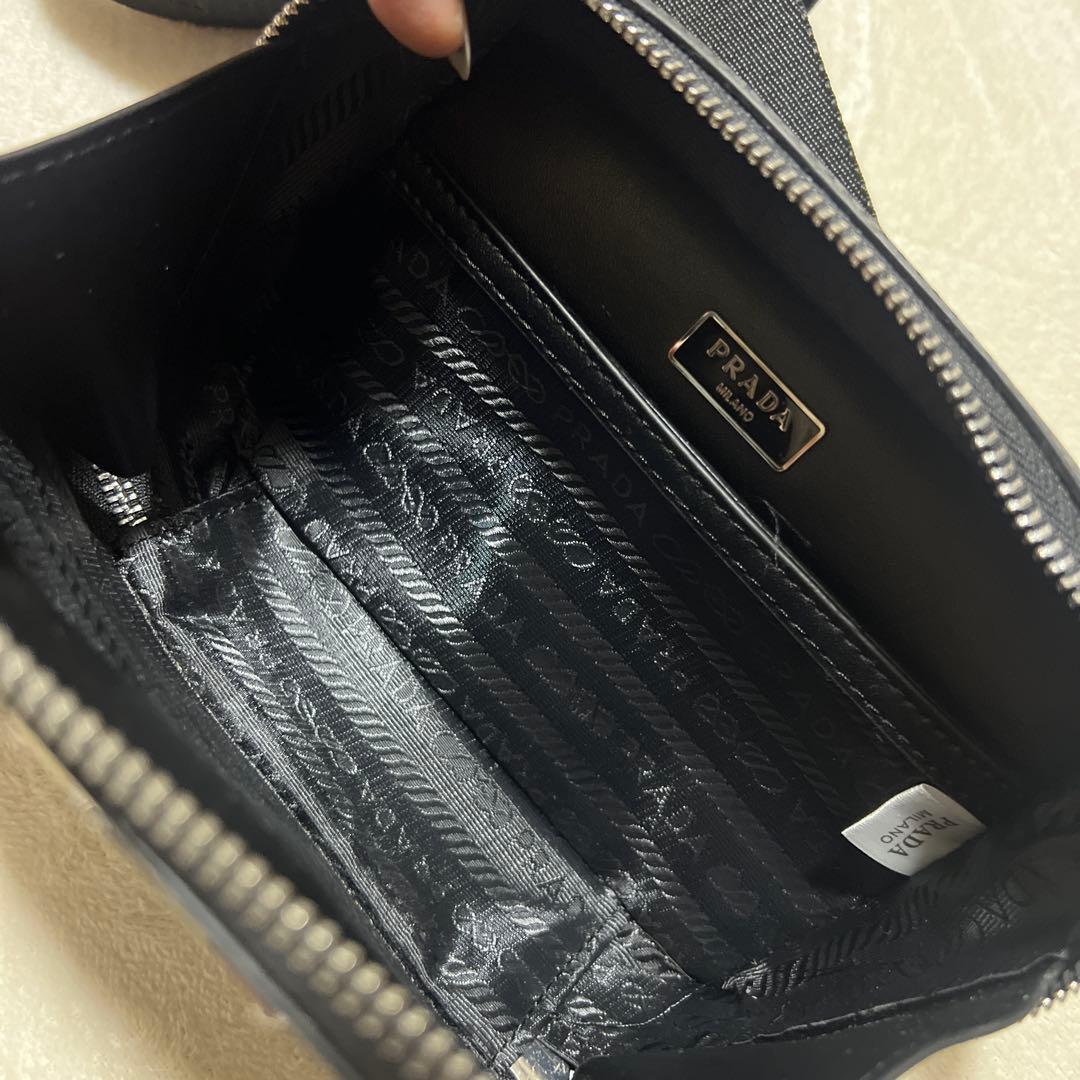 クロミちゃん専用ページ PRADA ブラック ショルダーバッグ