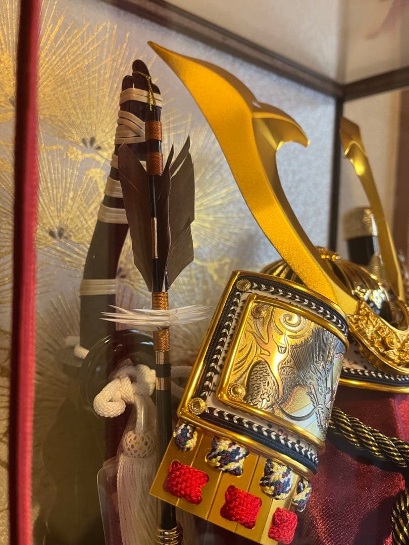 【新品未使用】兜アクリルケース入り　五月人形