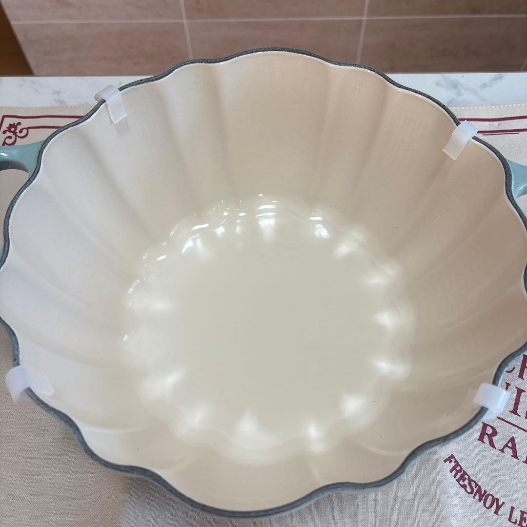 ルクルーゼ シグニチャー ココット・パンプキン 24cm シーソルト