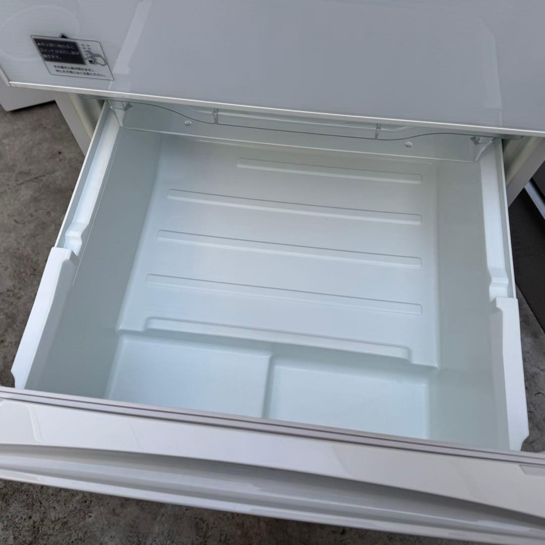 128⭐️2017年製美品★東芝冷蔵庫　自動製氷付き　ガラス扉大型5ドア　410L