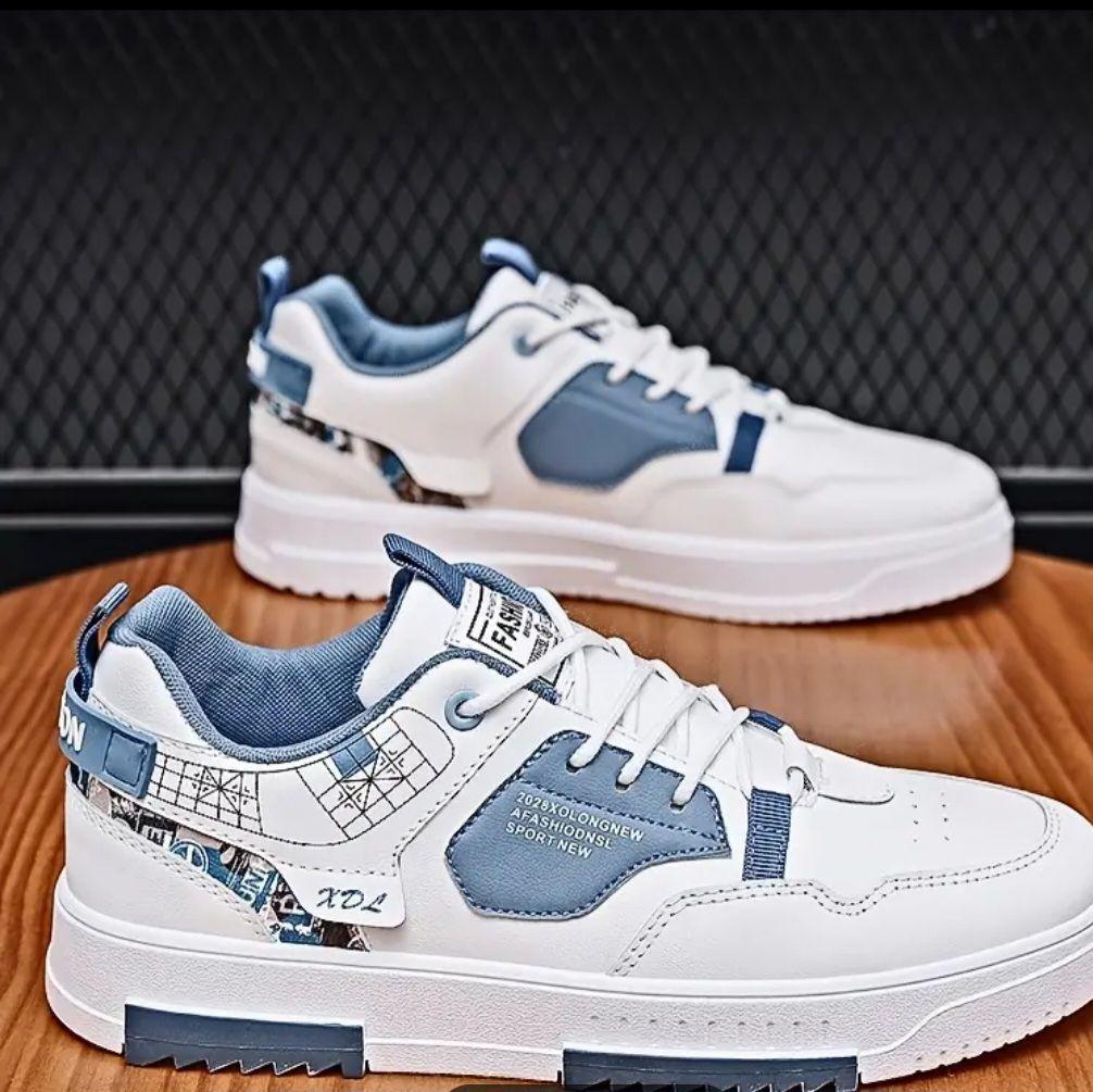 スポットスニーカー