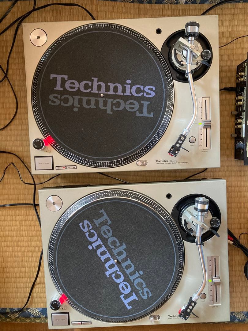 DJ機材 Technics SL-1200mk5 Vestax PMC-05Pro II