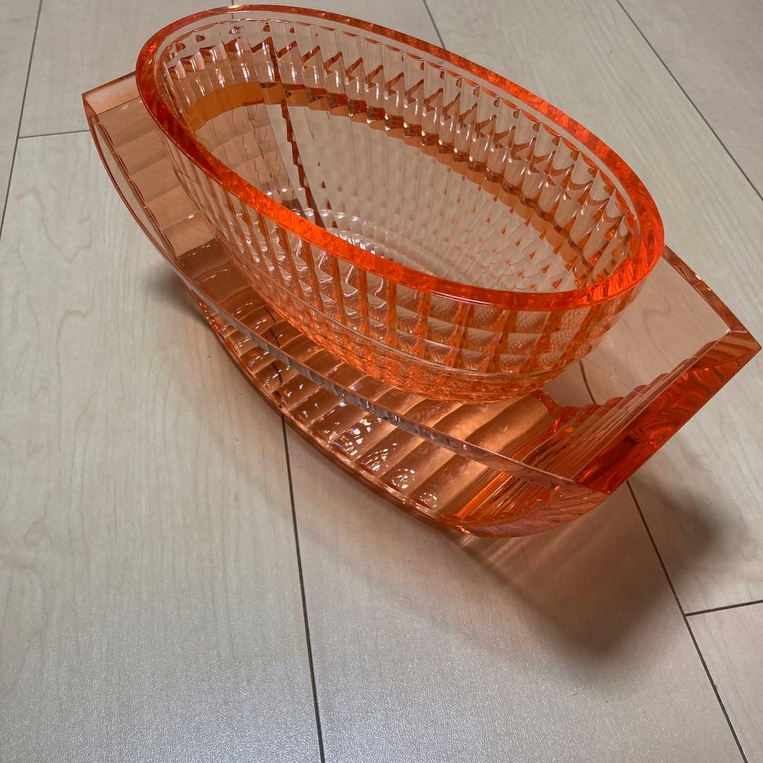 新品カルテル ！！ユーシャイン花瓶 フラワーベースオブジェ定価２９８００円