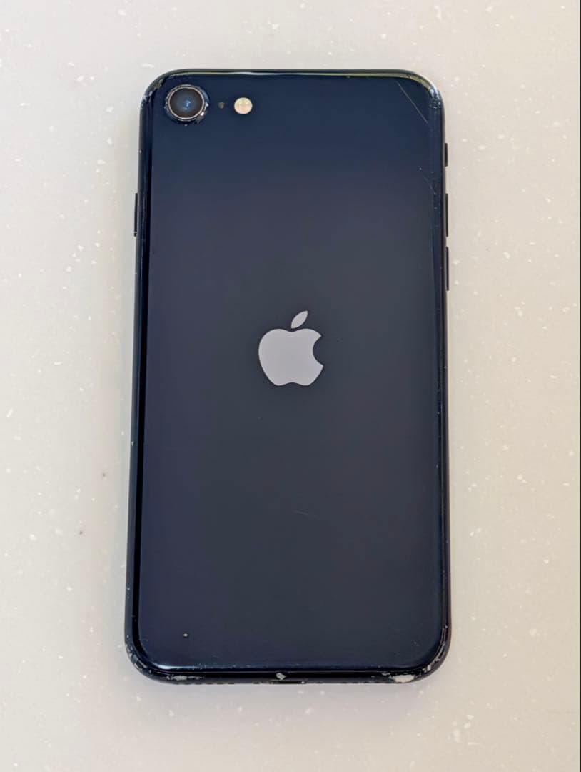 iPhone SE (第3世代) ミッドナイト 256GB