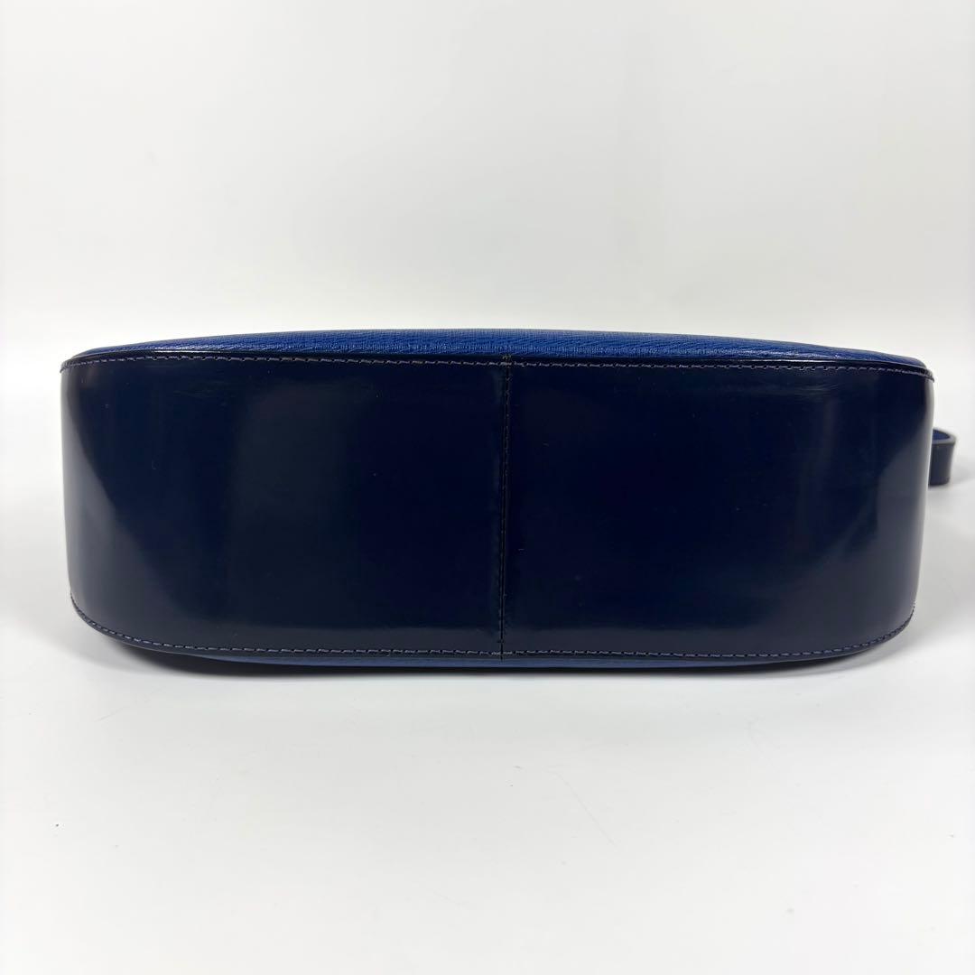 【希少カラー】BURBERRY ワンショルダーバッグ ブルー ノバチェック