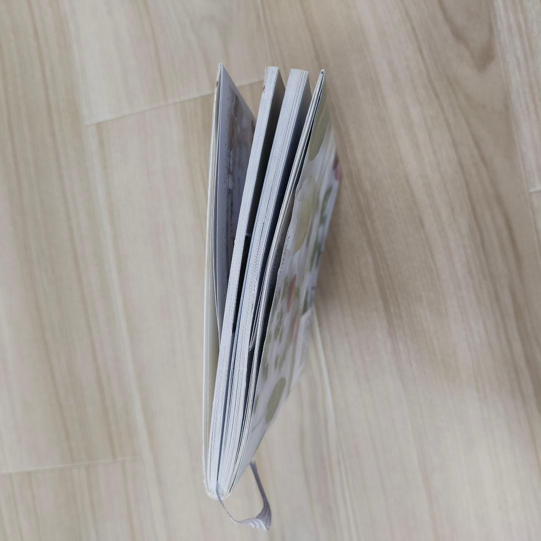 バーミキュラ　オープンポット　ラウンド18cm　パールホワイト　レシピ本付き