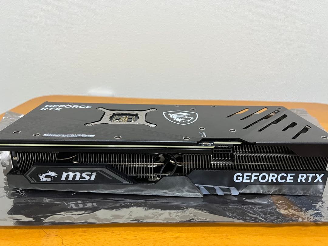 グラフィックボード・グラボ・ビデオカード MSI GeForce RTX 4070 Ti GAMING X TRIO