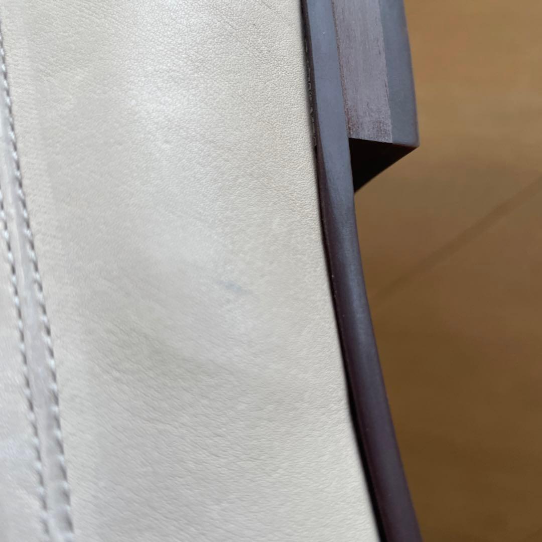 SAYAホワイトレザー ローファー