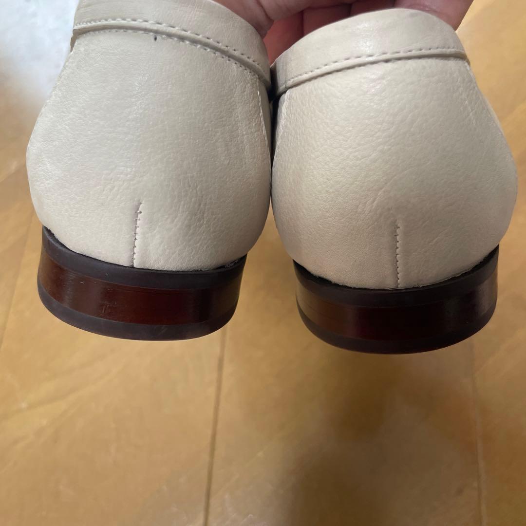 SAYAホワイトレザー ローファー