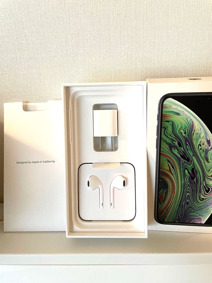 iPhone xs 64gbスペースグレー バッテリー75※新品未使用の付属品付