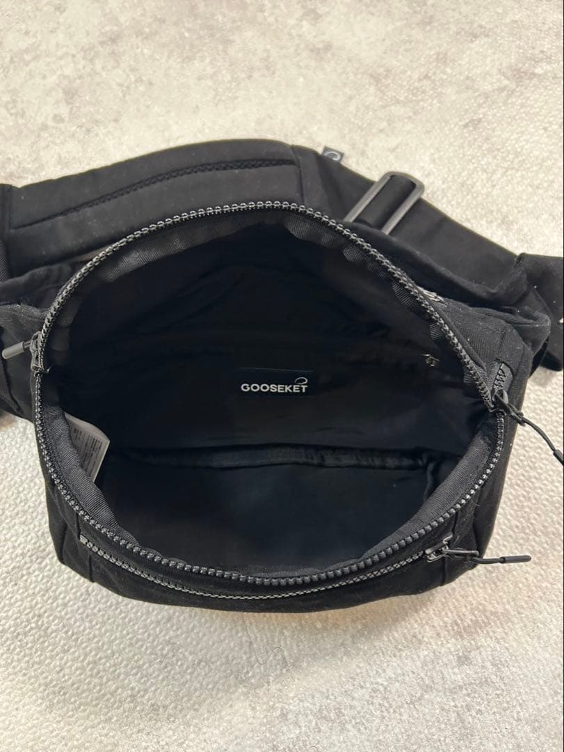 グスケット　365Plus 抱っこ紐