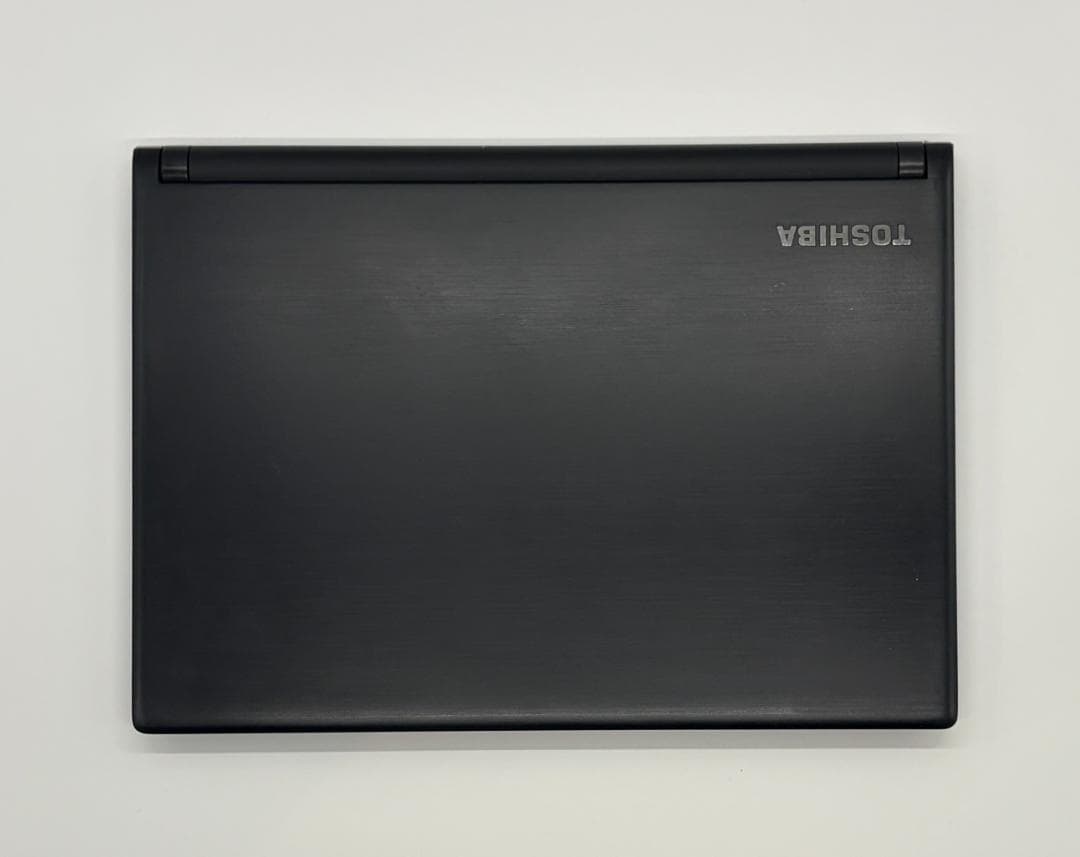 Windowsノート本体 Dynabook R73/H, Core i5, 8GB, 256GB SSD